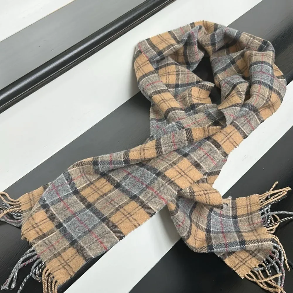 Barbour 100% Lambs Wool Scottland plaid tan unisex scarf fringe clean no smoking - Picture 3 of 5